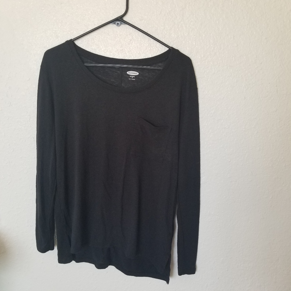Old Navy black long sleeves